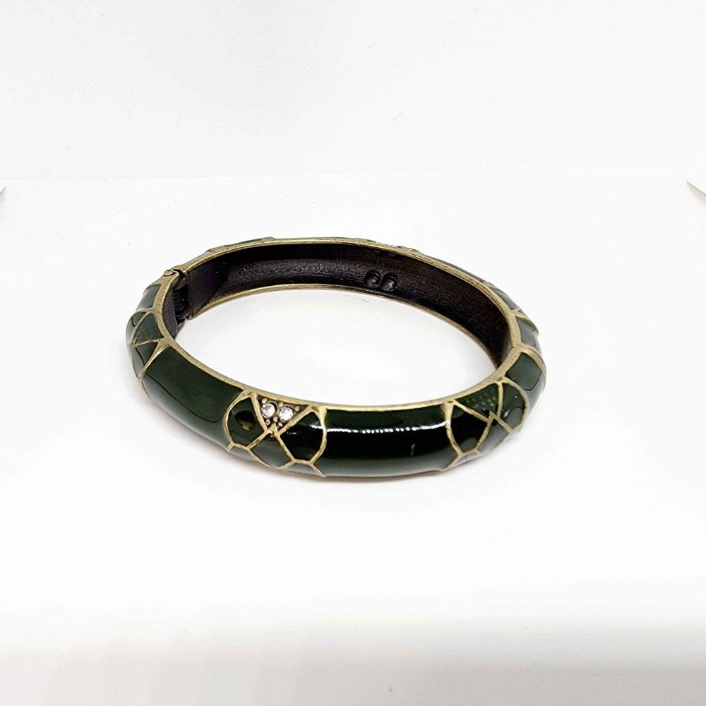 Brass-tone Dark Green Enamel Rhinestone Clamper Bangle Meral Bracelet Jewelry